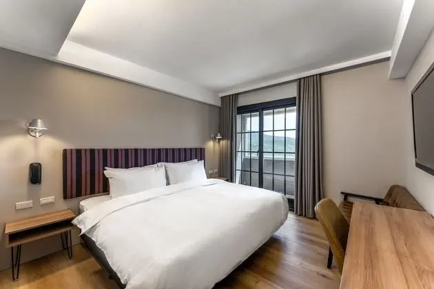 Superior Tek Büyük Yataklı Oda, 1 Çift Kişilik Yatak, Balkon