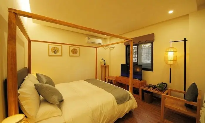 Comfort Tek Büyük Yataklı Oda