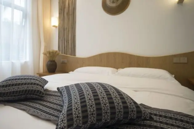 Design Tek Büyük Yataklı Oda