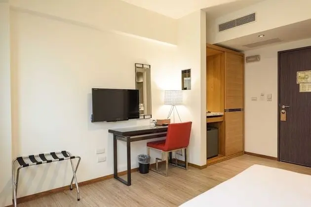 Basic Tek Büyük Yataklı Oda