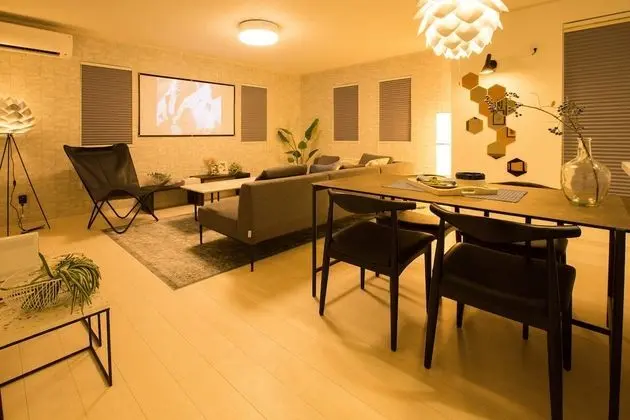 Villa (Private Vacation Home)