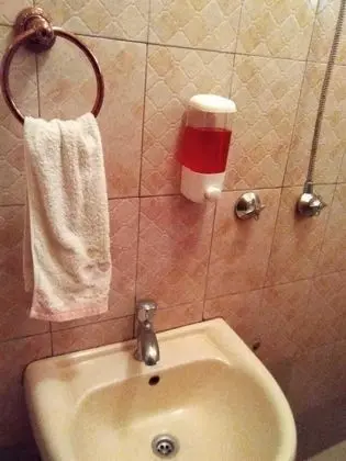 Basic Oda, 1 Çift Kişilik Yatak