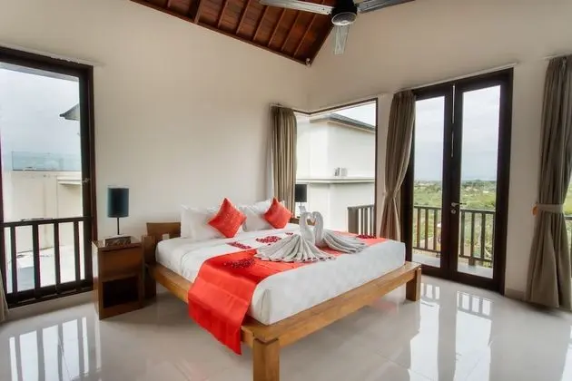 Family Villa, 4 Yatak Odası, Kişiye Özel Havuzlu