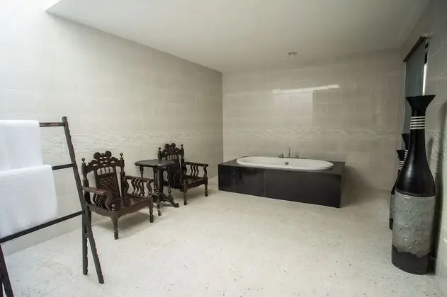 Family Villa, 4 Yatak Odası, Kişiye Özel Havuzlu