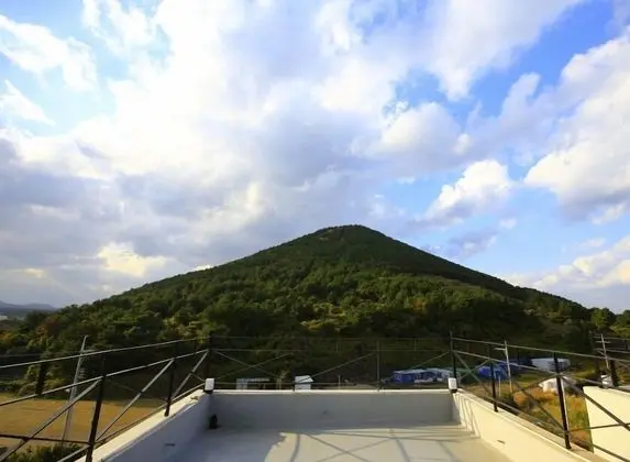 Oreum View