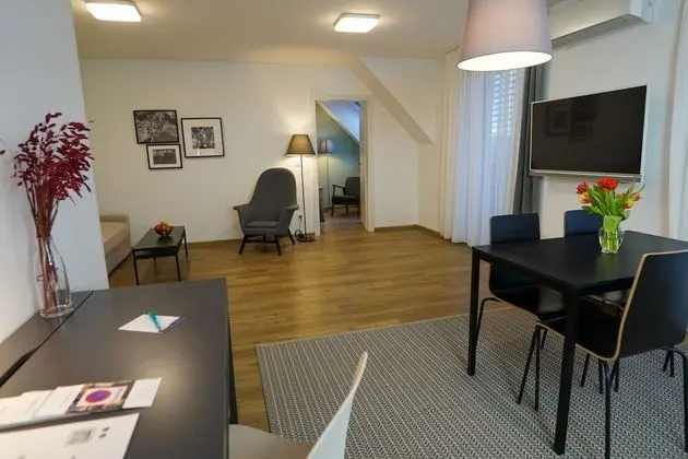 Süit, 1 Yatak Odası, Balkon