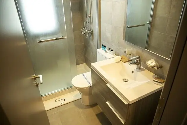 Tek Büyük Yataklı Oda, Balkon