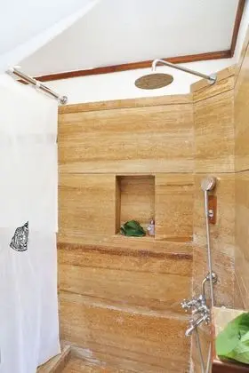 Premium Kır Evi, 1 En Büyük (King) Boy Yatak