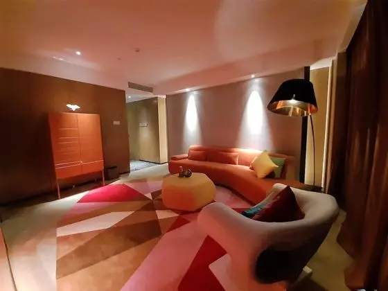 Executive Suite King