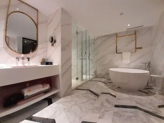 Executive Suite King