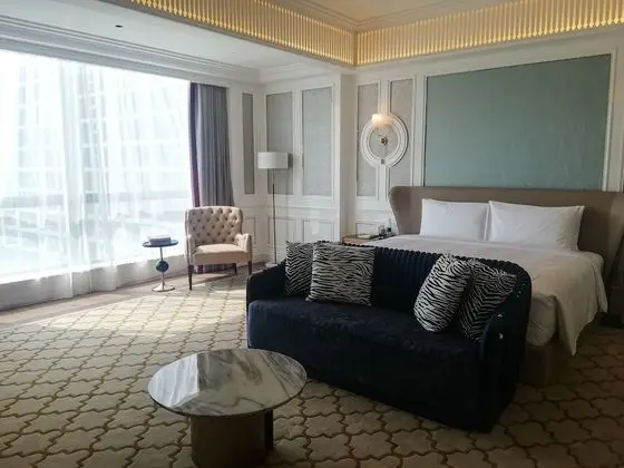 Executive Deluxe King