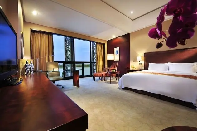 Deluxe Tek Büyük Yataklı Oda, Nehir Manzaralı