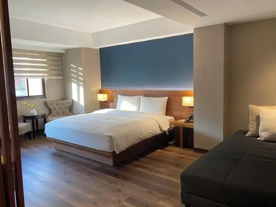Deluxe Tek Büyük Yataklı Oda