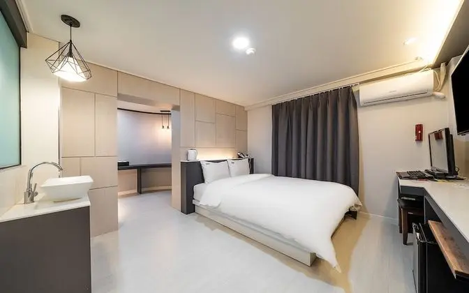 Oda (Twin (Netflix))