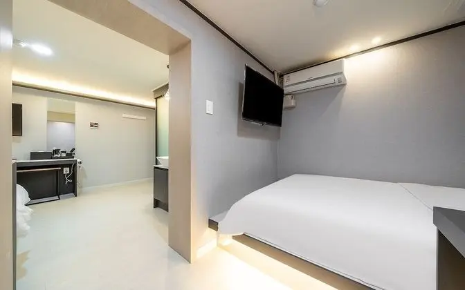 Oda (Twin (Netflix))