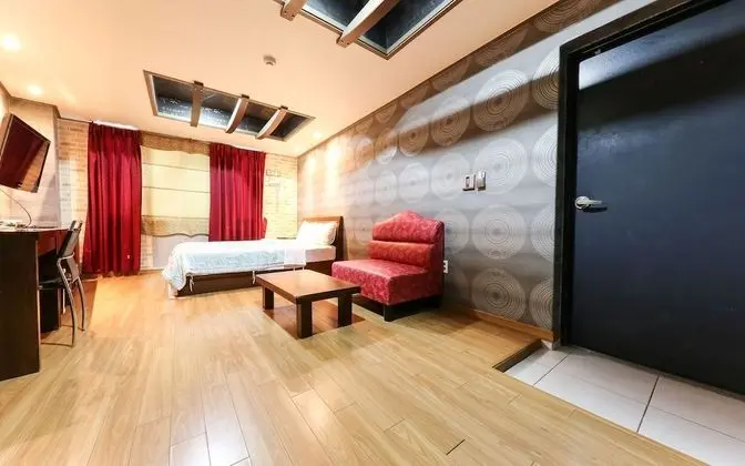 Oda (Special Room)