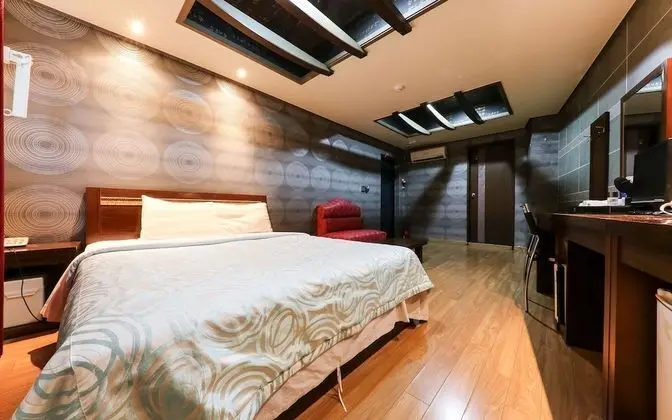 Oda (Special Room)