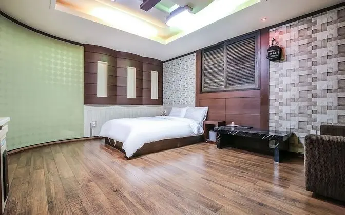 Oda (Special room (additional charge of 50)