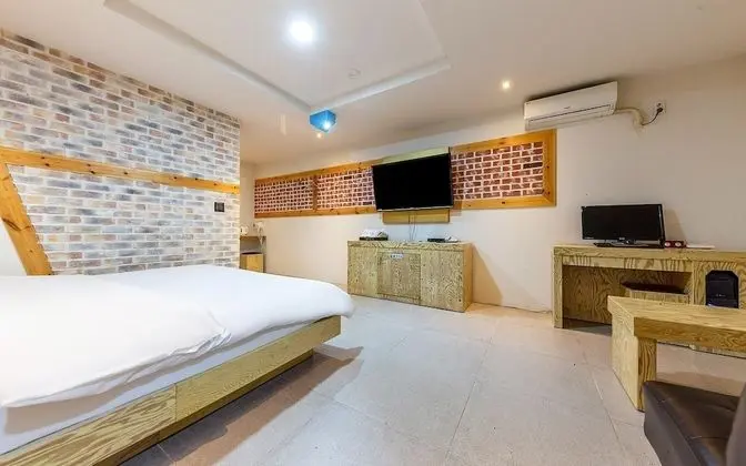 Oda (Standard Room)