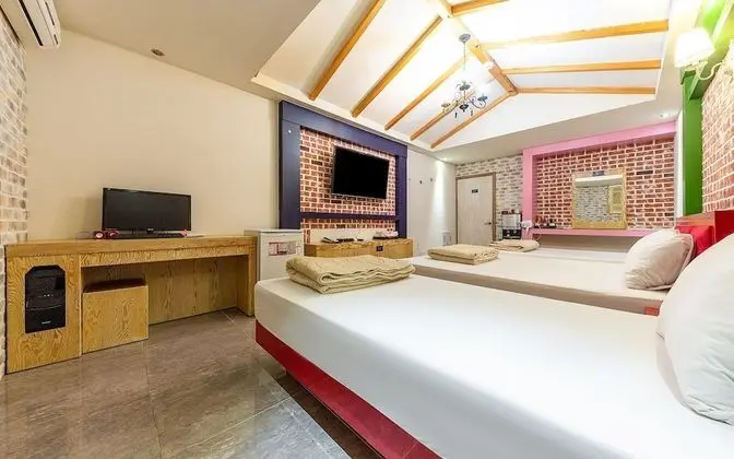 Oda (Three Bedroom)