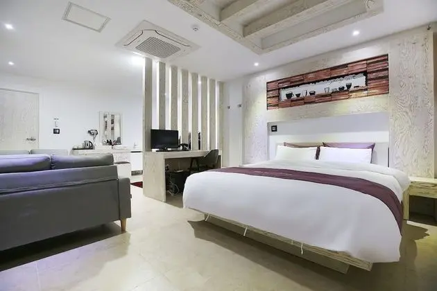 Oda (Special Room)