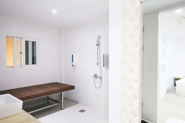 Oda (Semi-private room (double-floor/2-per)