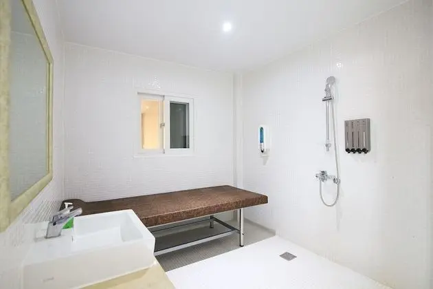 Oda (Semi-private room (double-floor/2-per)