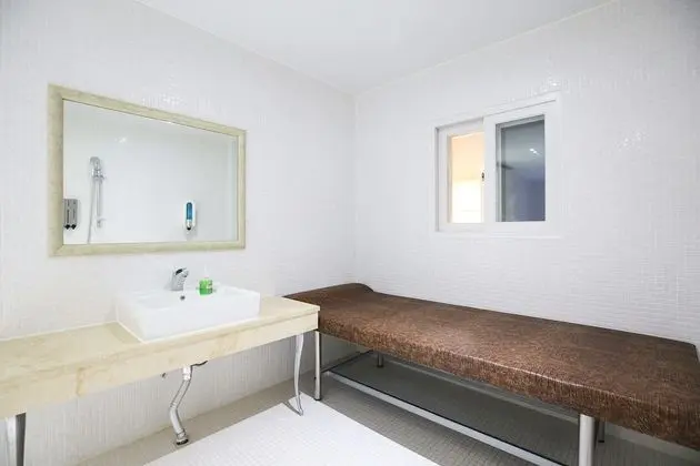 Oda (Semi-private room (double-floor/2-per)