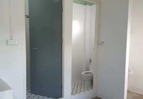 8-Bed Mixed Dormitory