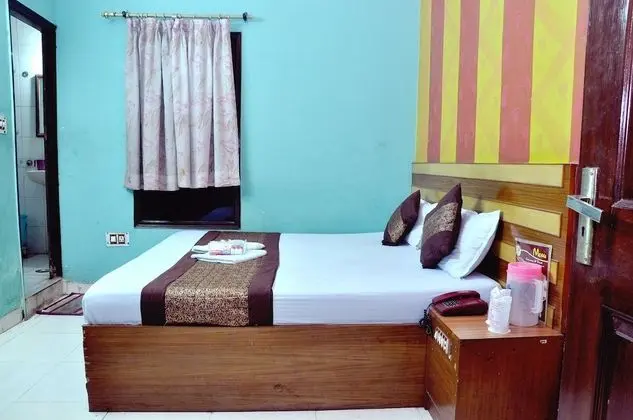 Tek Büyük Yataklı Oda, 1 Çift Kişilik Yatak