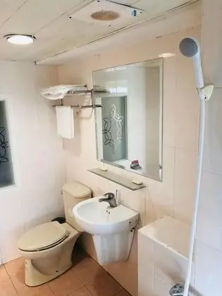 Business Tek Büyük Yataklı Oda