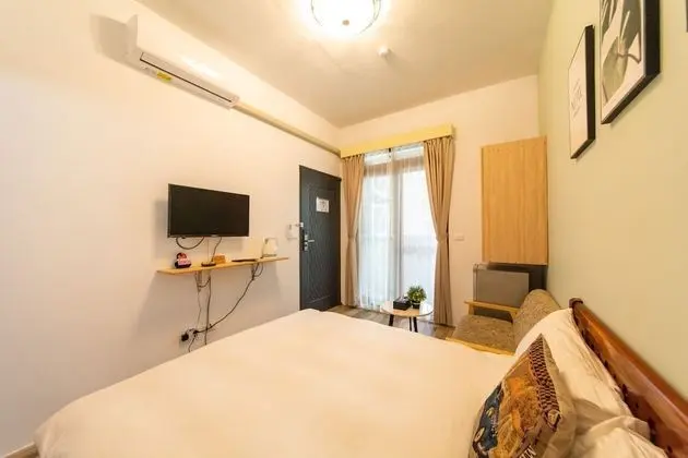 Standard Tek Büyük Yataklı Oda