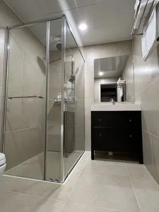 Basic Tek Büyük Yataklı Oda