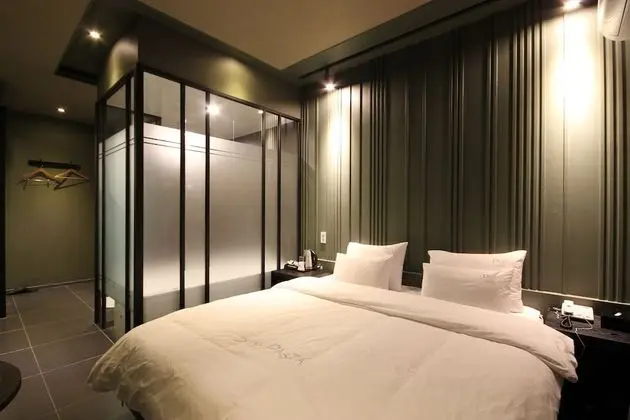 Deluxe Tek Büyük Yataklı Oda, Sigara İçilmez