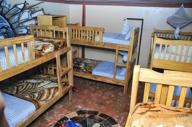 Standard Ortak Ranzalı Oda, Birden Çok Yatak