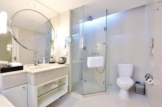 İki Ayrı Yataklı Oda, Küvet