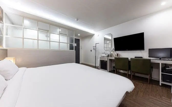 Oda (Deluxe double (10 pyeong double room )