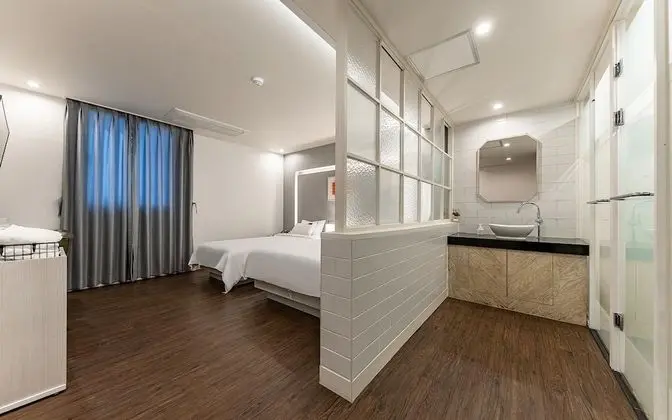 Oda (Family Room A (10 pyeong double + sin)