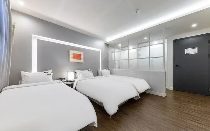 Oda (Family Room A (10 pyeong double + sin)