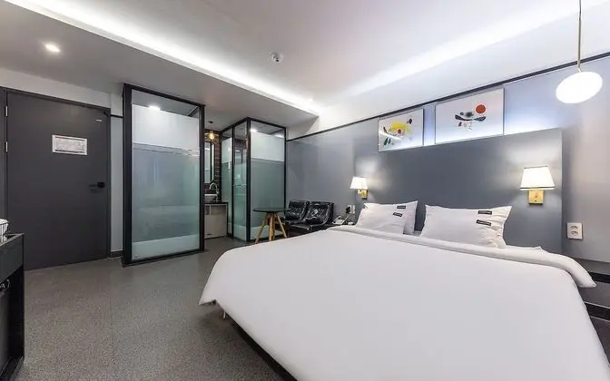 Oda (Standard Double (8 pyeong double room)
