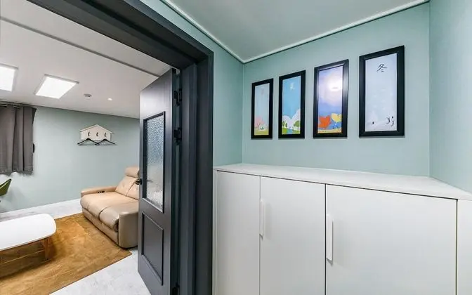 Oda (Suite Family Room (Netflix/Dlive Avai)