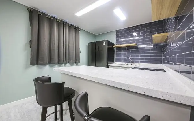 Oda (Suite Family Room (Netflix/Dlive Avai)