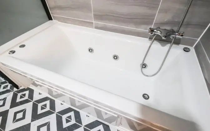 Oda (VIP (Twin breakfast provided Netflix )