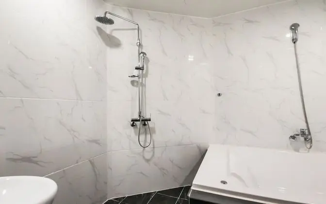 Oda (Deluxe (massage chair couple PC Netfl)