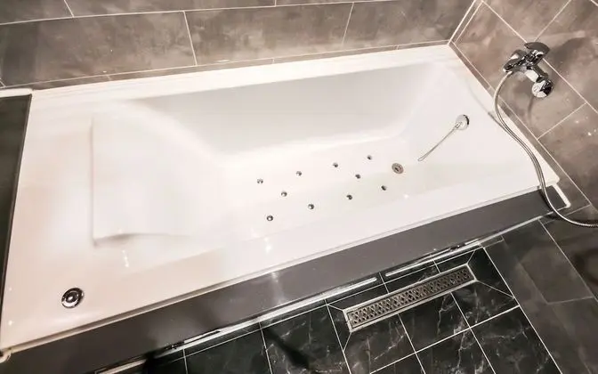 Oda (Standard (Netflix available))