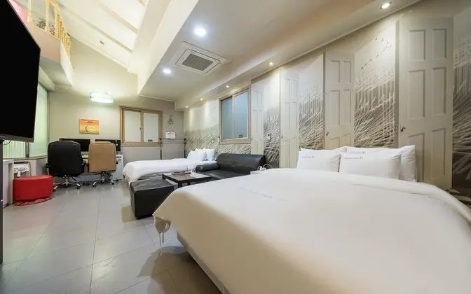 Oda (Suite - Duplex (Netflix available))