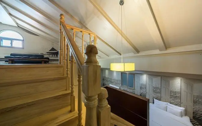 Oda (Suite - Duplex (Netflix available))