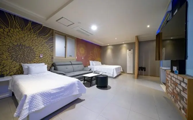 Oda (VIP (Netflix viewing available))