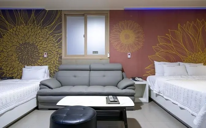 Oda (VIP (Netflix viewing available))