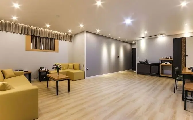 Oda (Ondol Suite room (4 persons))